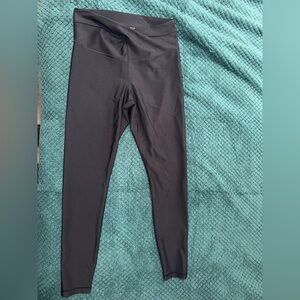Old Navy Black Leggings Sleek Performance Bottoms